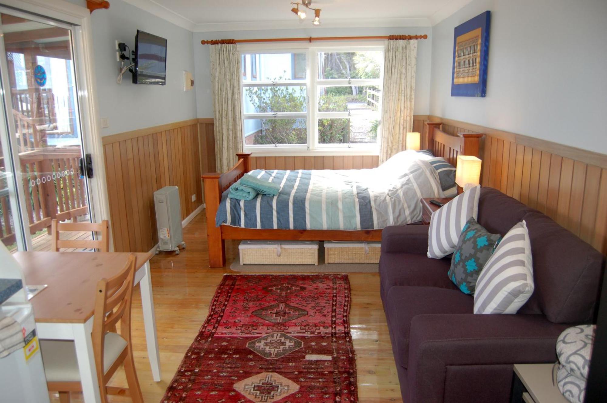 North Apartment *